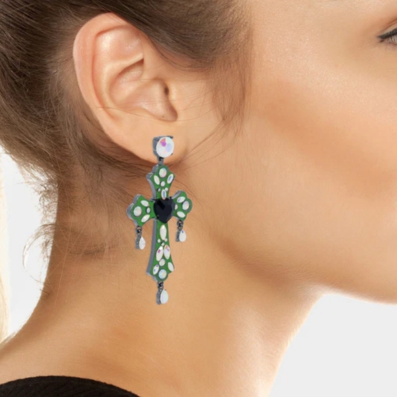 NWT Betsey Johnson Ghoul Friends Stone Cross Drop Earrings Glow in the Dark - Picture 1 of 6